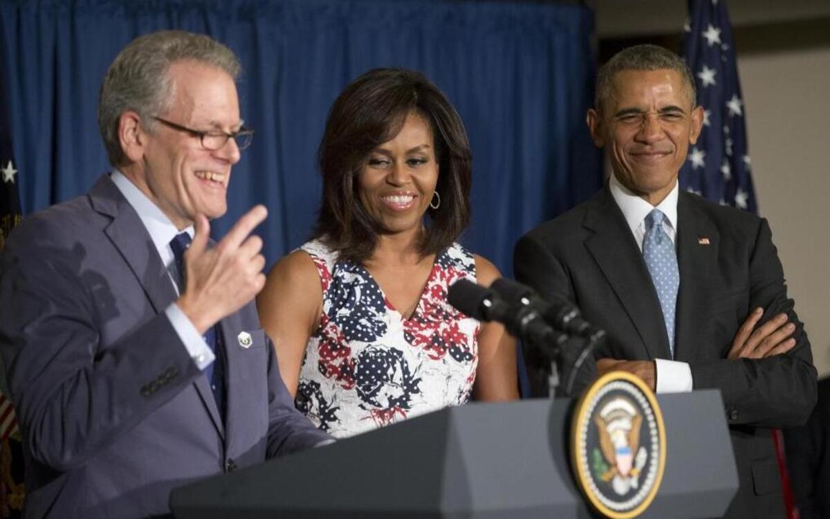 Jeffrey DeLaurentis, the chief of the U.S. embassy in Cuba, introduces President Barack Obama in Havana in March.